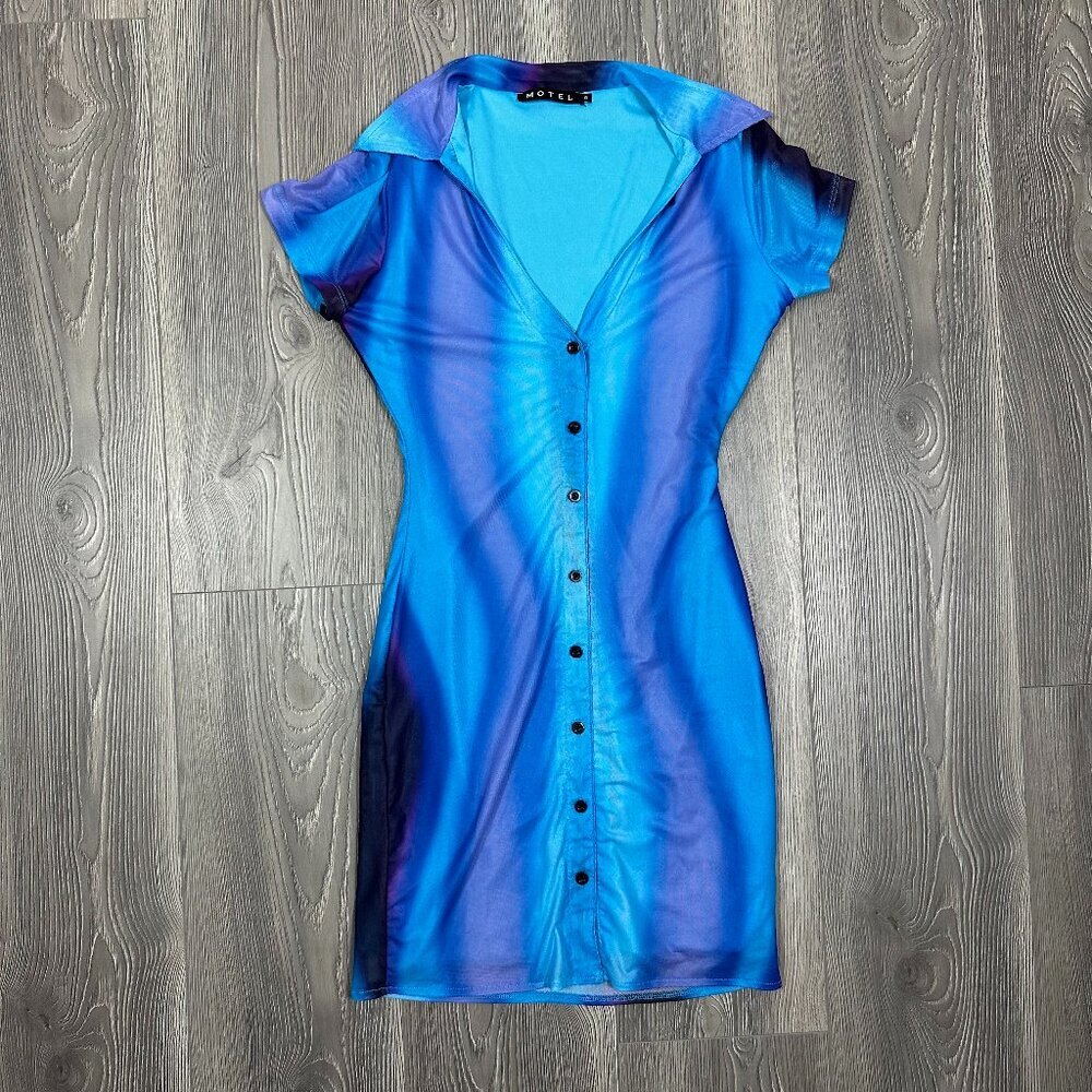 Motel Blue Purple Aura Mesh Button Down Bodycon Short Sleeve‎ Dress
